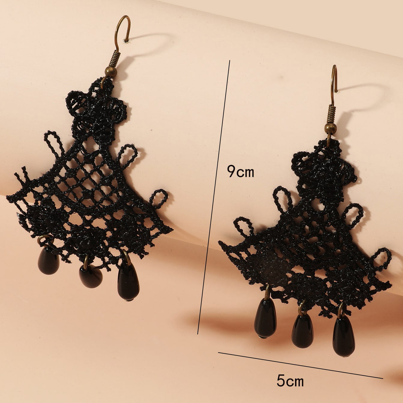 New European and American Stud Ladies Noble Earrings Antique Black Tassel Lace Earrings Foreign Trade Jewelry Spot Wholesale