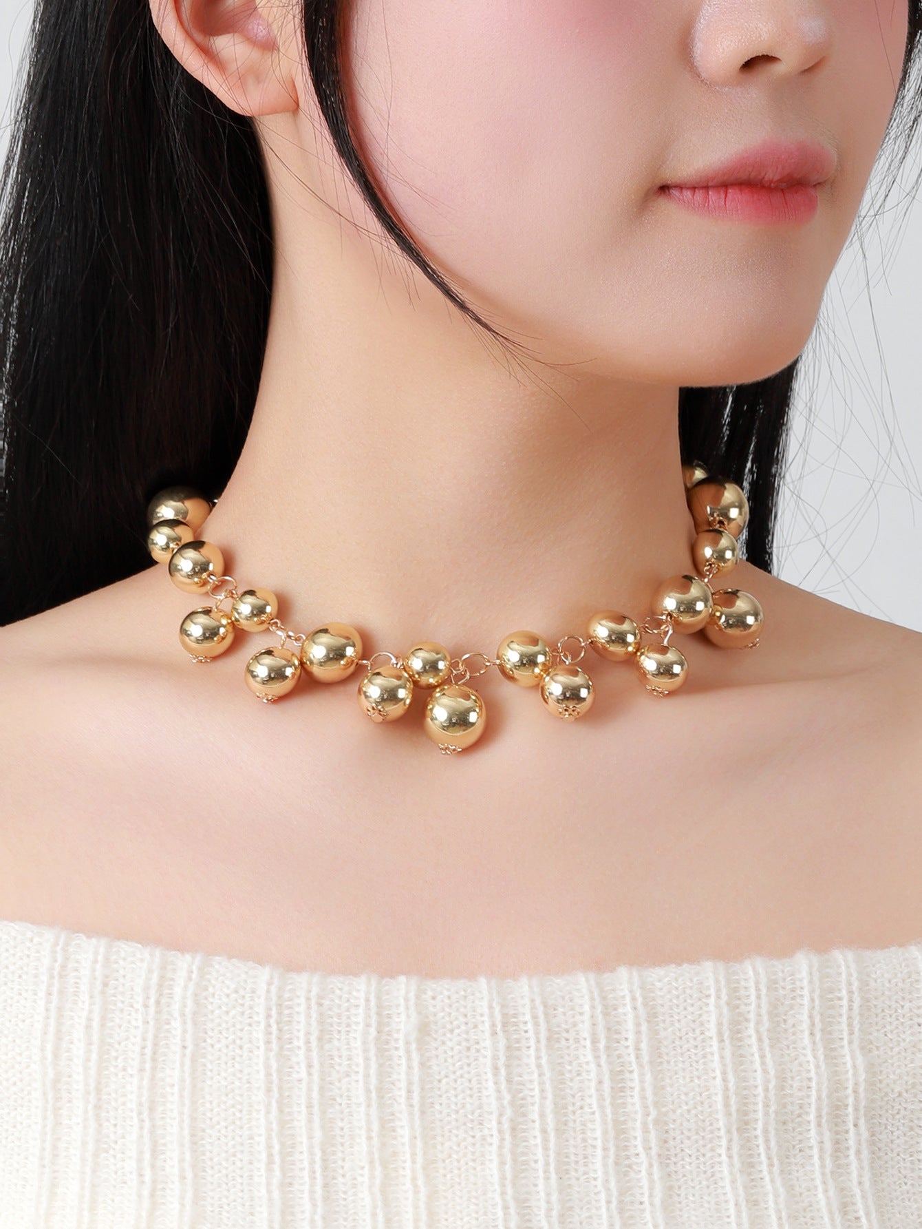 New exaggerated large bead short necklace women's European and American spring and summer fashion personality punk temperament clavicle chain necklace