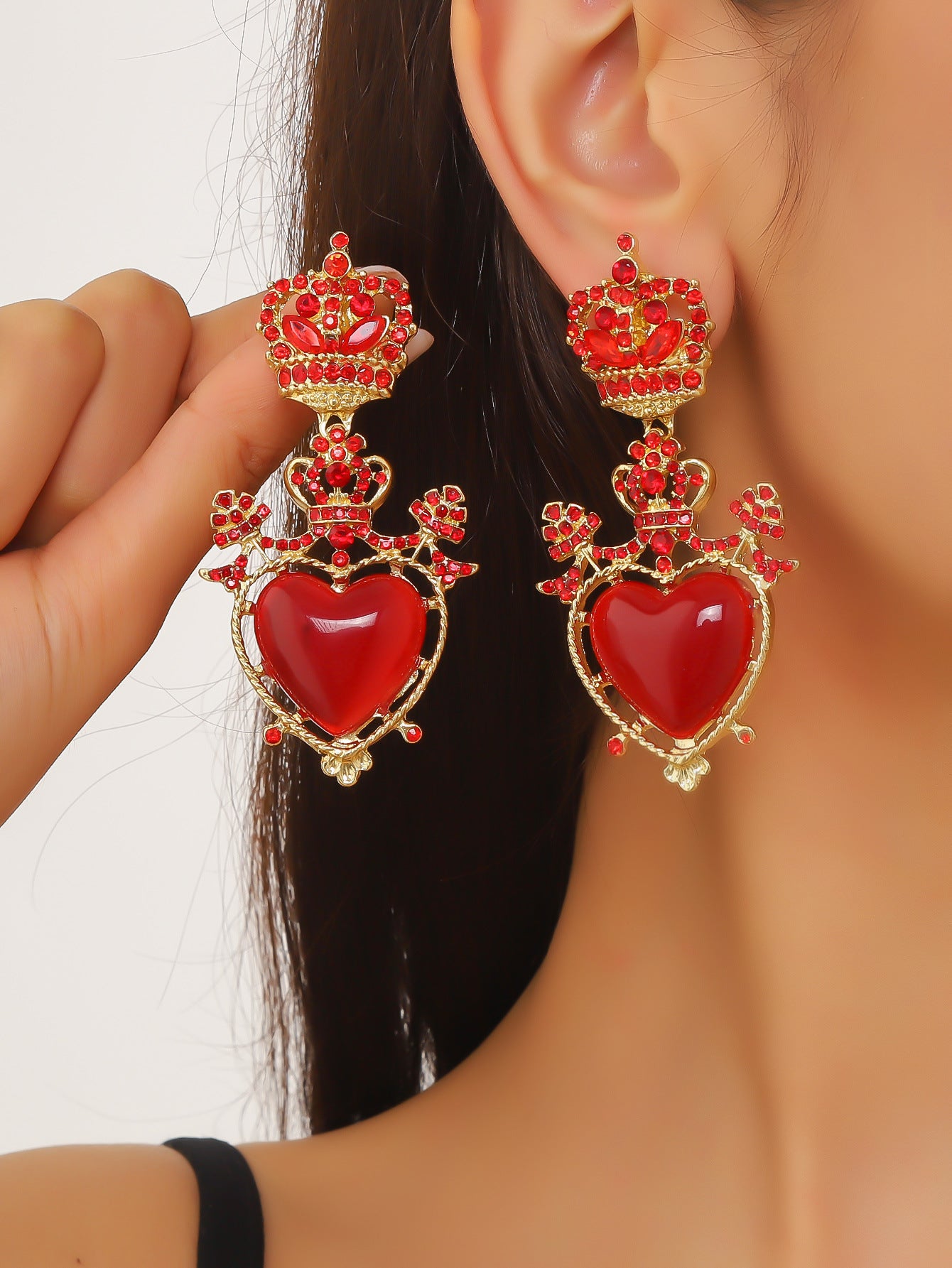 New summer fashion pre-loved earrings retro court style cut-out crown set diamond earrings