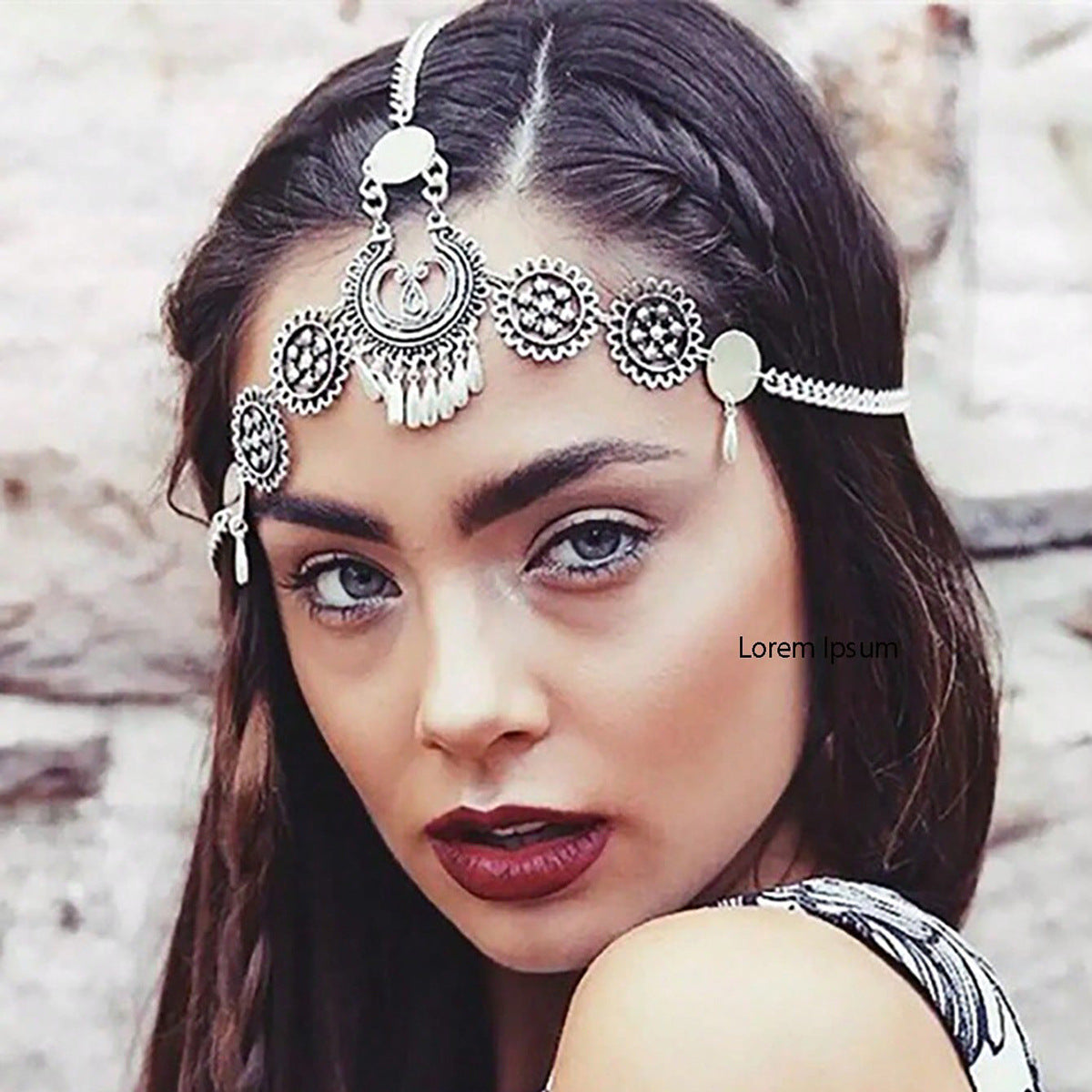 New European and American jewelry, retro ethnic style, personality headdress, metal carving, drop tassel, headband, hair chain, head chain