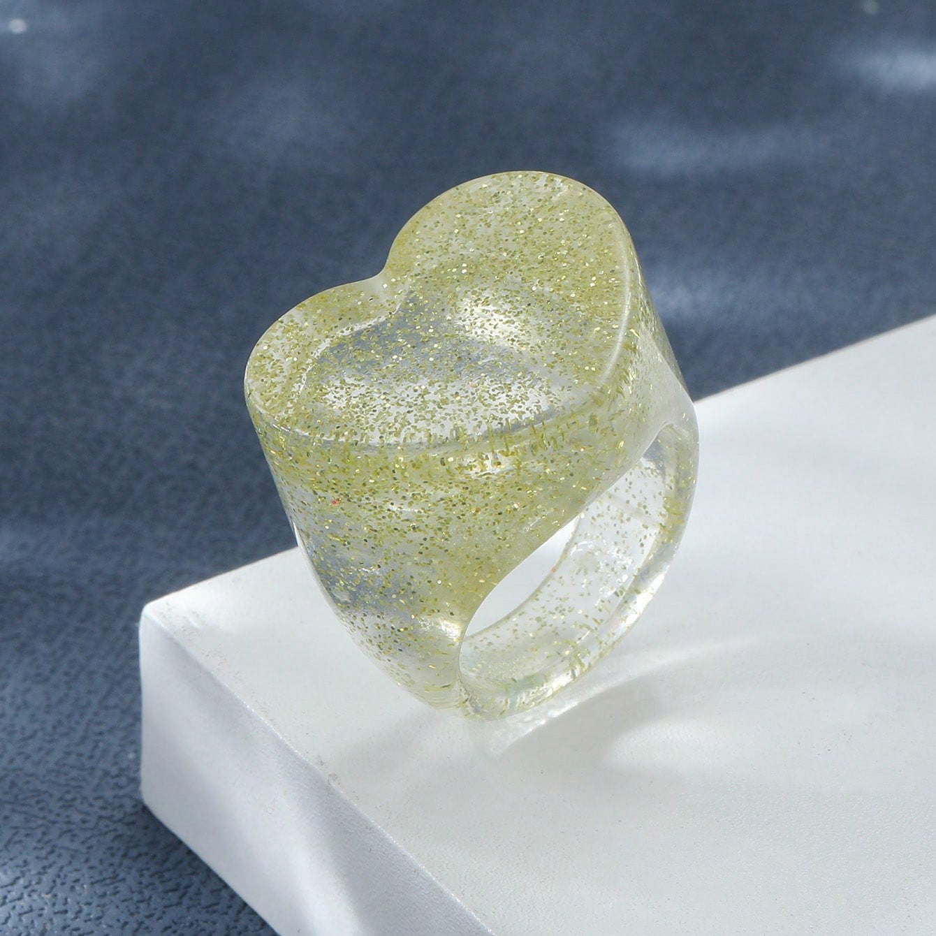 New glitter love resin sweet jewelry ring acrylic ring does not fade niche sense of luxury