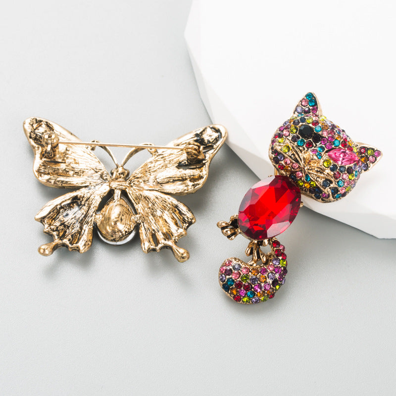 Cross-border fashion ins creative personality cat brooch butterfly corsage female high-end temperament street photography accessories wholesale