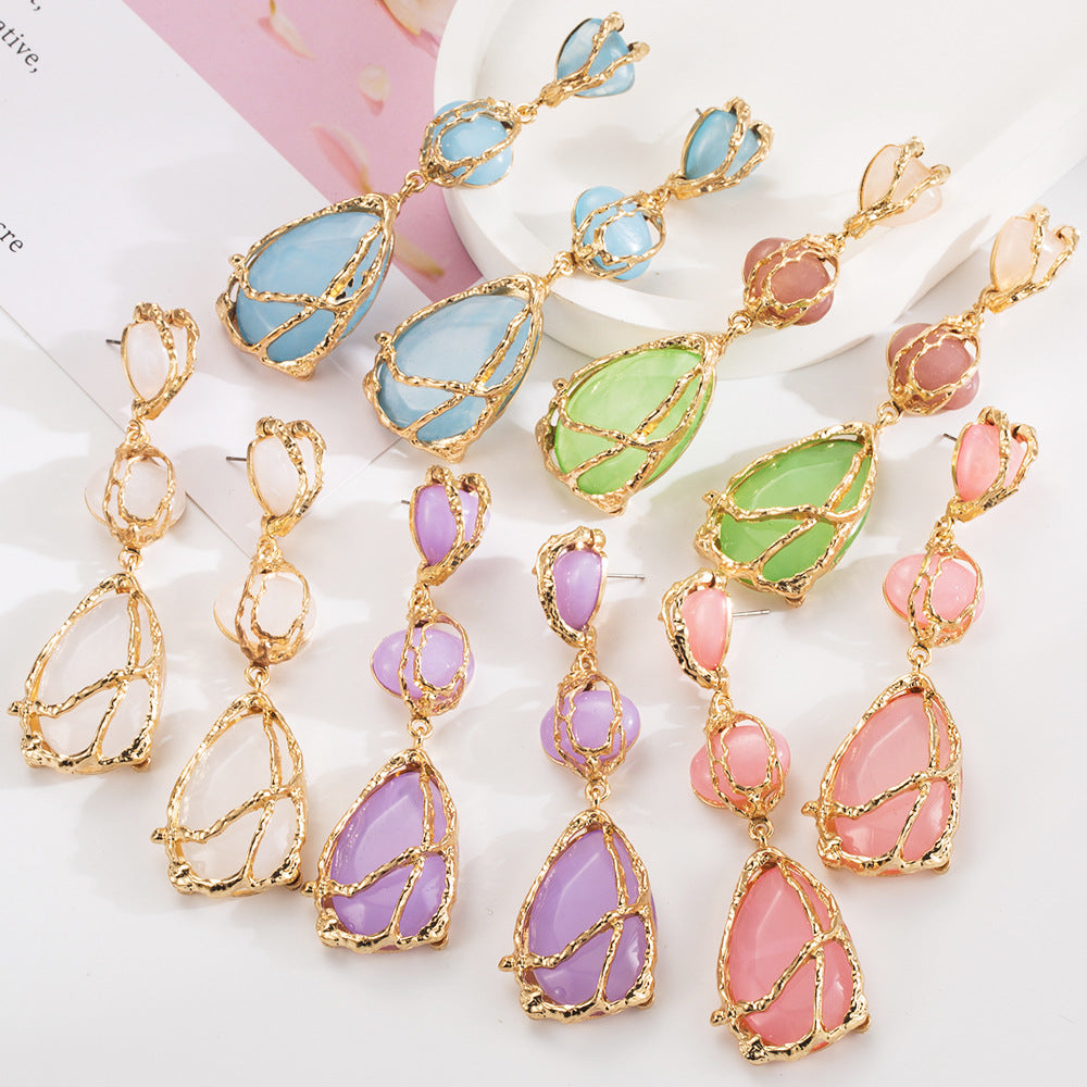 European and American personality exaggerated alloy chain net pocket earrings, high-end sense of pear-shaped long light luxury party earrings