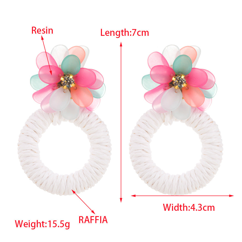 European and American fashion hand-woven flower and diamond earrings, small fresh resort style round earrings, niche temperament earrings