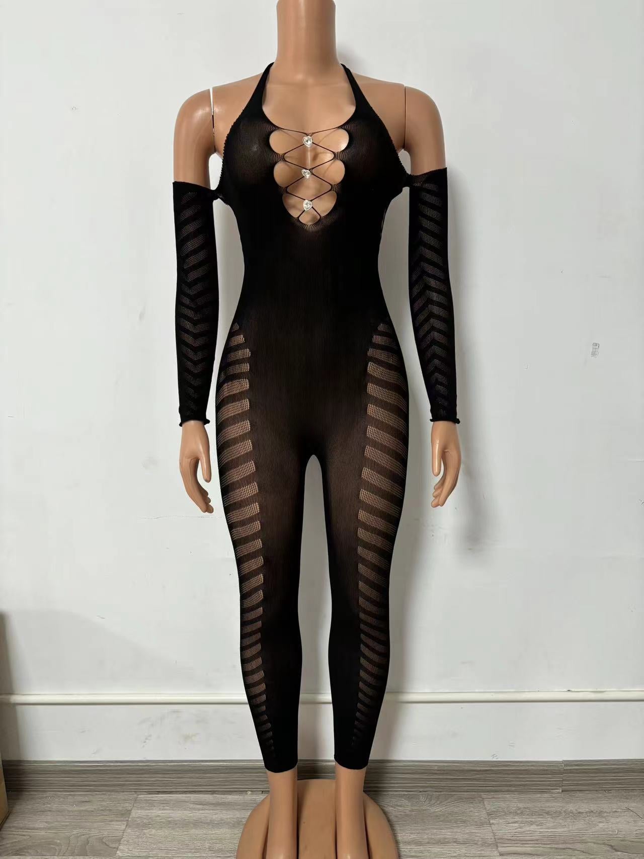 Yue Die's new solid color halterneck chain with sleeves and hollow sheer backless sexy bodysuit YDT028